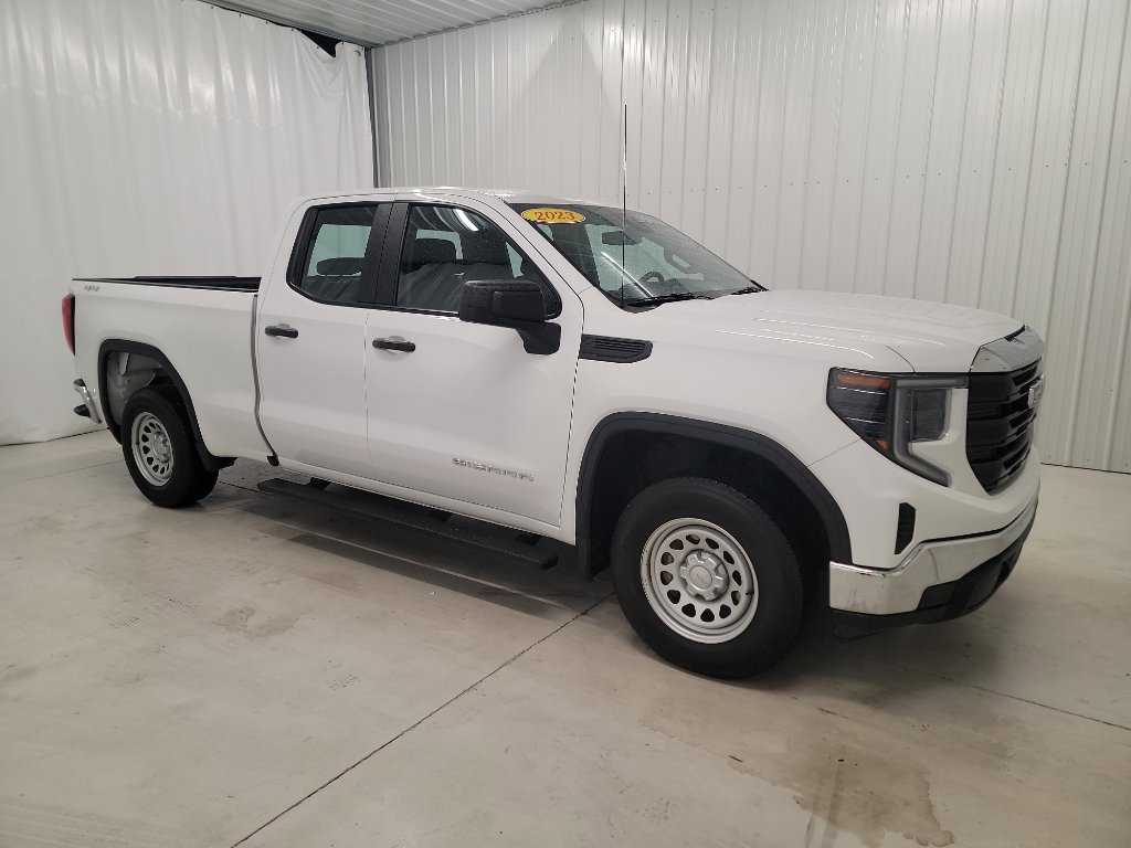 Used 2023 GMC Sierra 1500 Pro image 3