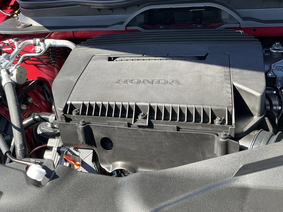 New 2025 Honda Pilot Touring image 9