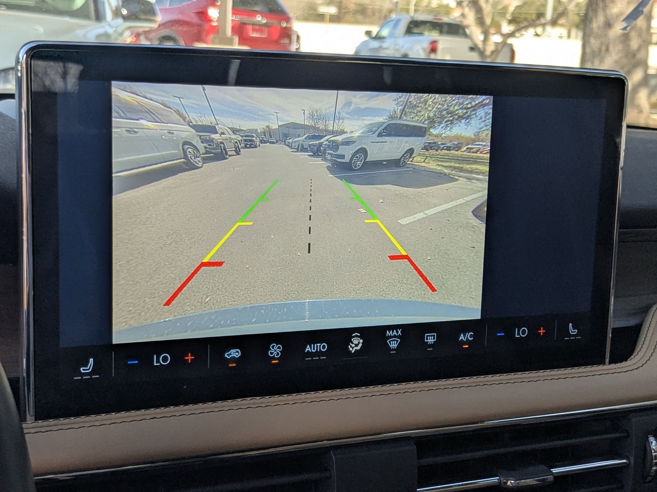 Used 2023 Lincoln Corsair Reserve w/ Jet Appearance Package image 16