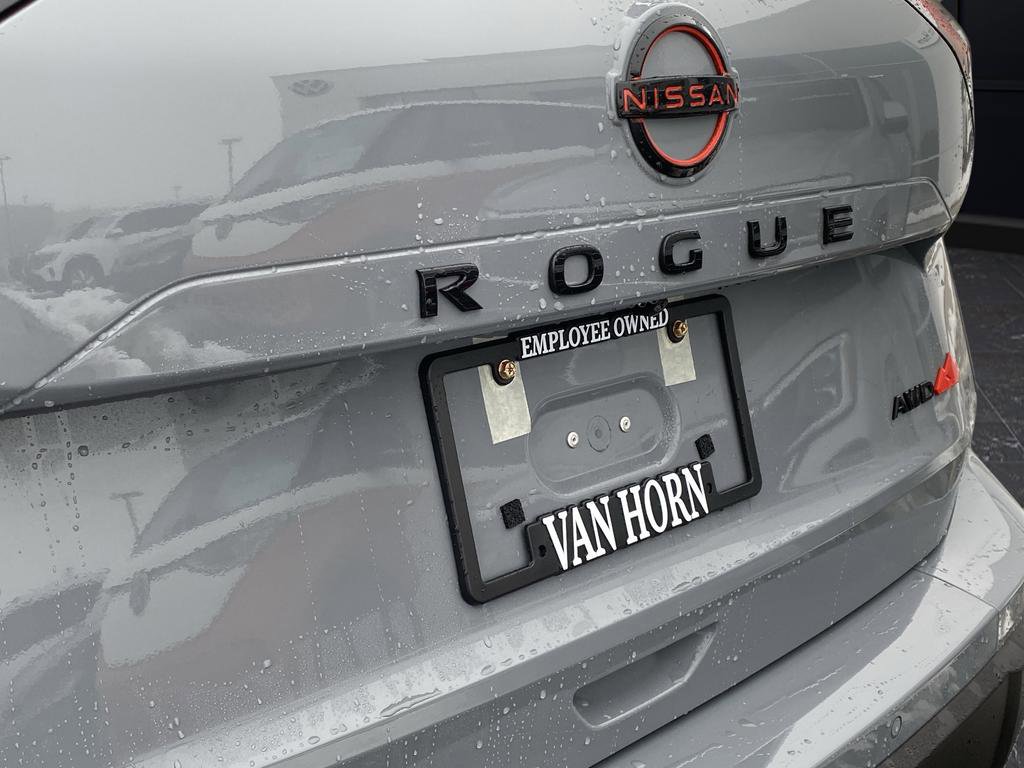 New 2026 Nissan Rogue SV image 34