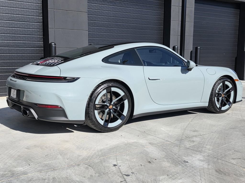 New 2026 Porsche 911 Carrera 4S image 8