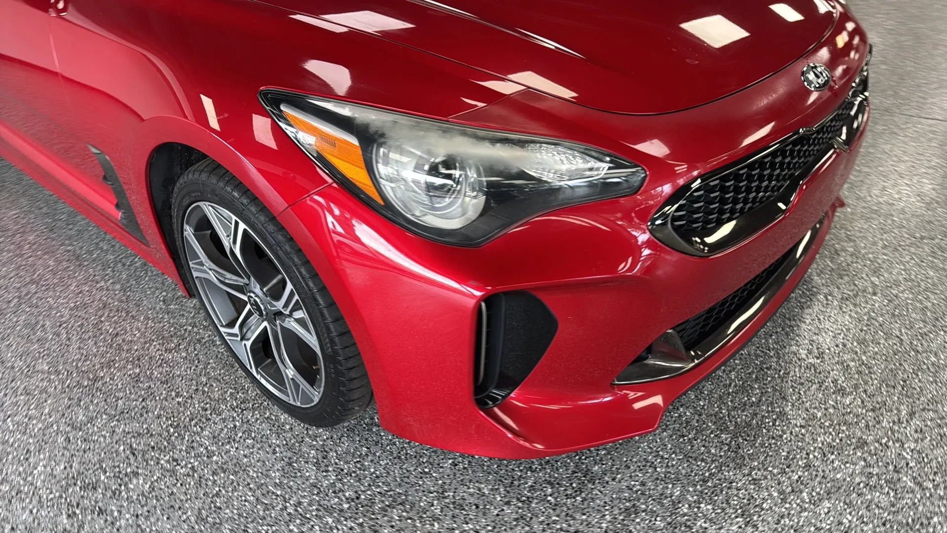 Used 2020 Kia Stinger GT-Line w/ Sun & Sound Package RWD image 32