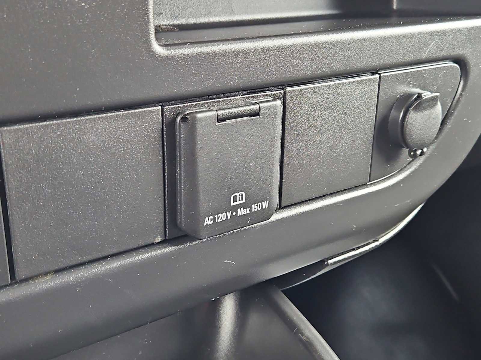 Used 2024 Chevrolet Express 2500 w/ Driver Convenience Package image 21