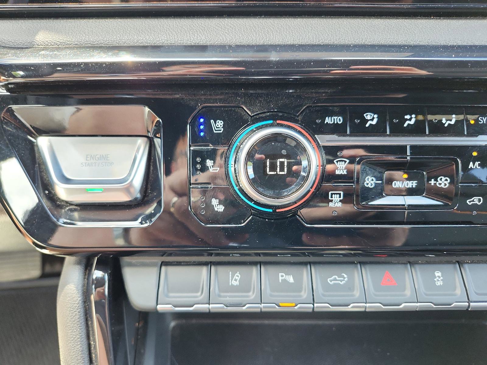 Certified 2025 GMC Sierra 2500 AT4 w/ AT4 Premium Plus Package AWD/4WD image 23