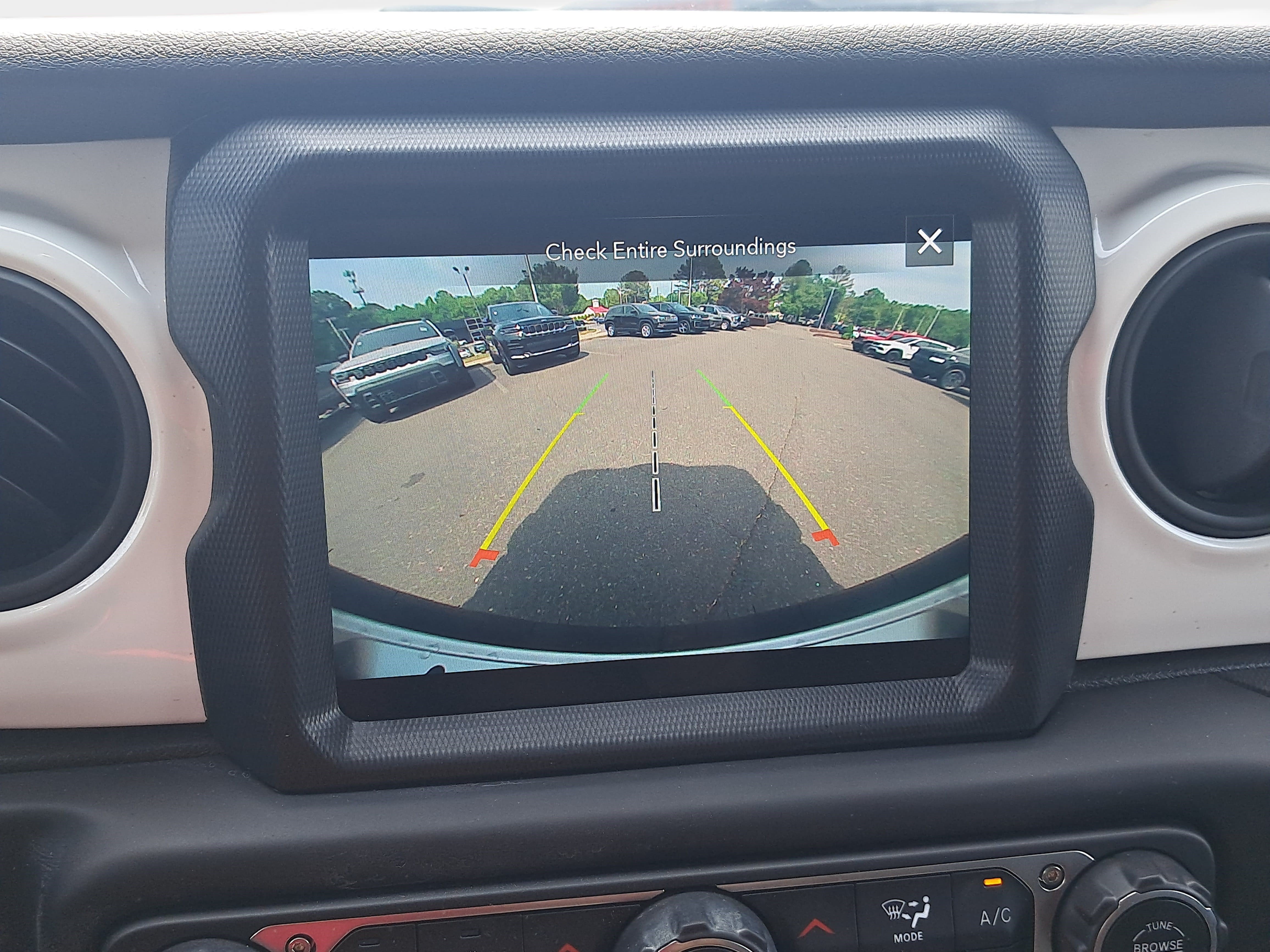 Used 2021 Jeep Wrangler Unlimited Sport AWD/4WD image 21