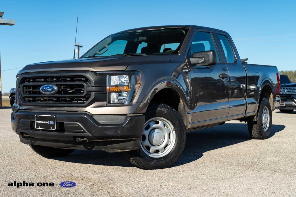 Used 2023 Ford F150 XL image 1
