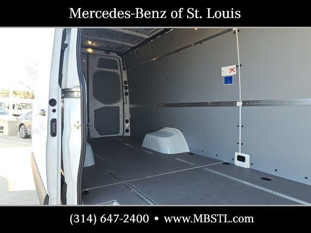 New 2026 Mercedes-Benz Sprinter 3500 image 17