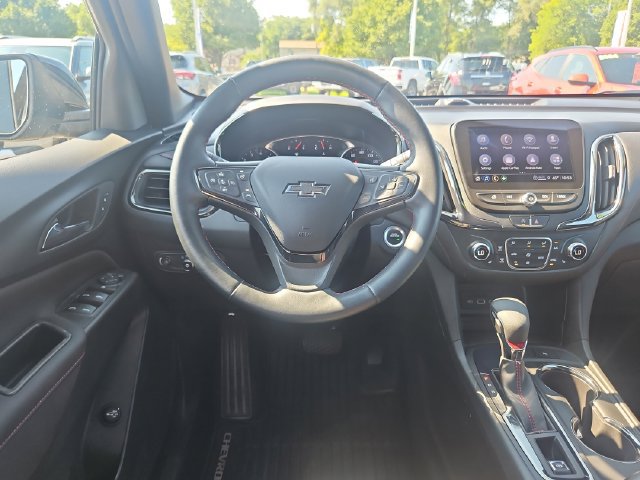 Used 2023 Chevrolet Equinox RS FWD image 14