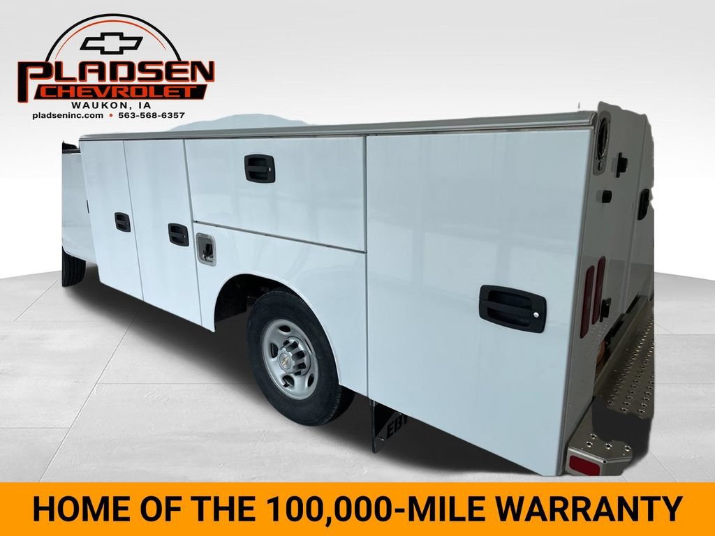 New 2026 Chevrolet Express 3500 w/ Power Convenience Package RWD image 3