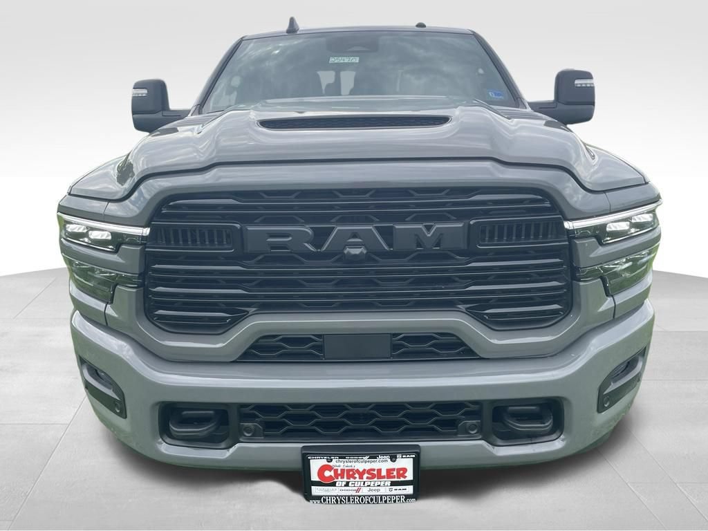 New 2026 RAM 2500 Laramie AWD/4WD image 18