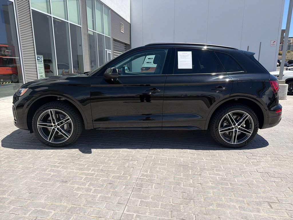 Used 2023 Audi Q5 e Premium Plus w/ Premium Plus Package AWD/4WD image 2