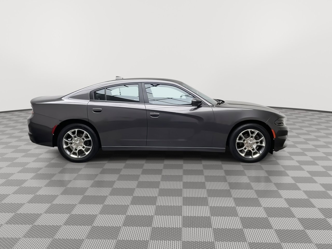 Used 2017 Dodge Charger SXT image 34