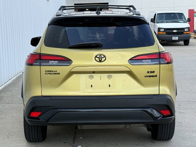 Used 2024 Toyota Corolla Cross AWD Hybrid image 5