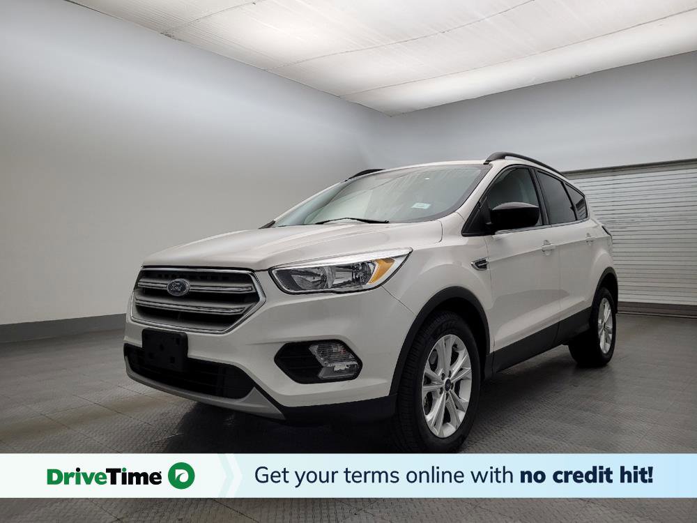 Used 2018 Ford Escape SE w/ SE Sync 3 Package image 1