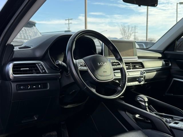 Used 2022 Kia Telluride LX image 13