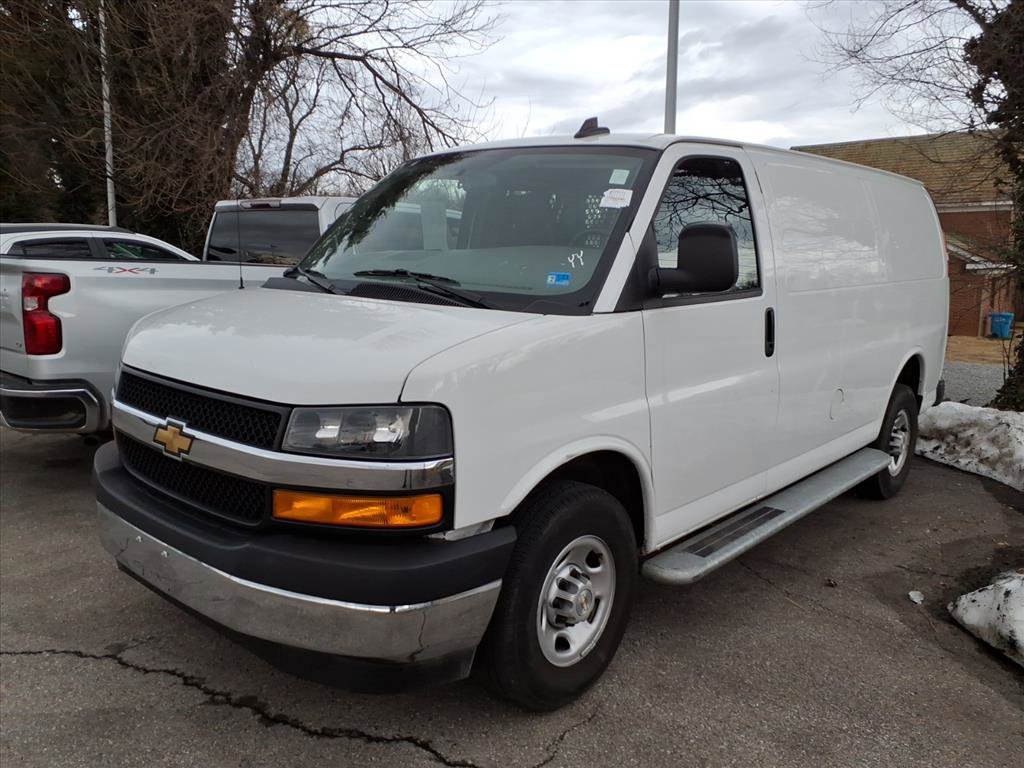 Used 2024 Chevrolet Express 2500 w/ Driver Convenience Package image 2