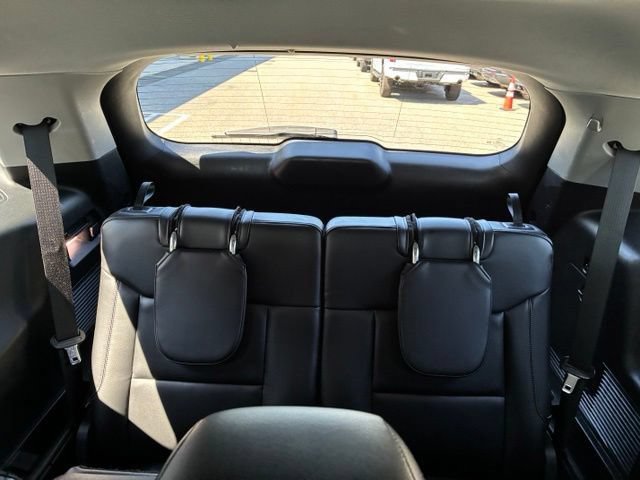 Certified 2023 Ford Explorer XLT w/ Equipment Group 202A AWD/4WD image 15
