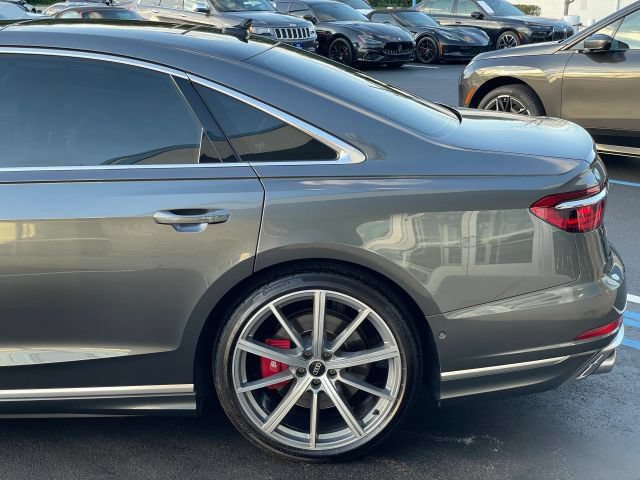 Used 2023 Audi S8 w/ S8 Executive Package AWD/4WD image 18