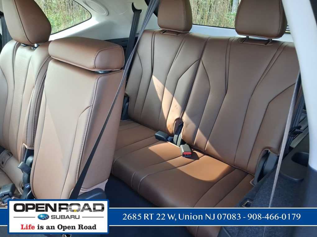 Used 2025 Acura MDX w/ Technology Package AWD/4WD image 24