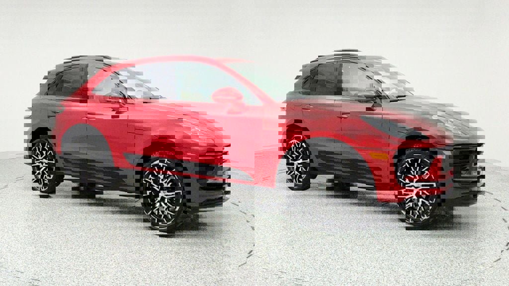 Used 2024 Porsche Macan Base w/ Premium+ Pkg, 21   Whe image 3