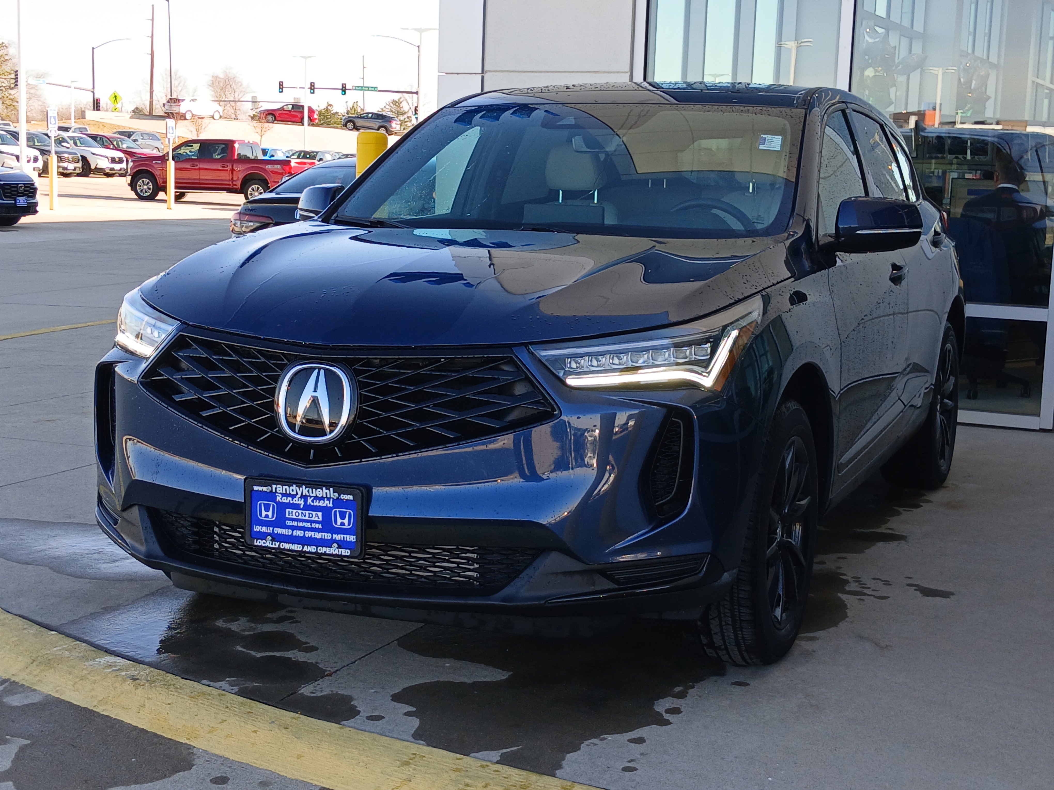 Used 2025 Acura RDX SH-AWD image 2