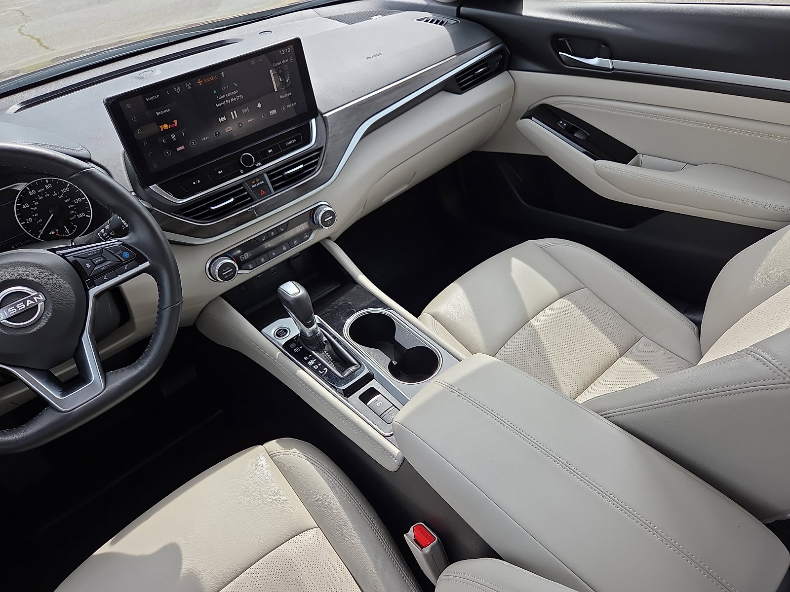 Used 2023 Nissan Altima 2.5 SL image 12