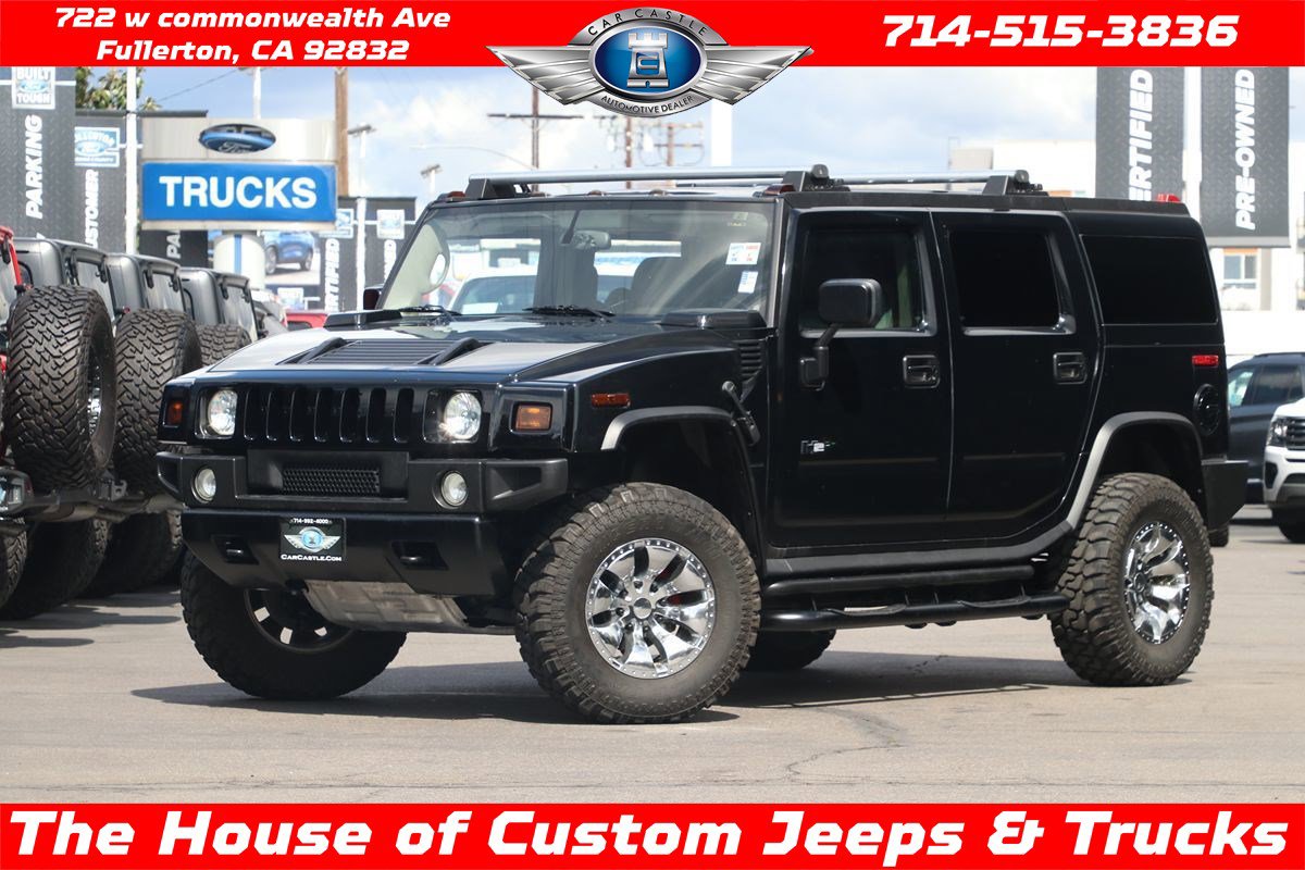 Used 2004 HUMMER H2 w/ Preferred Equipment Group image 1