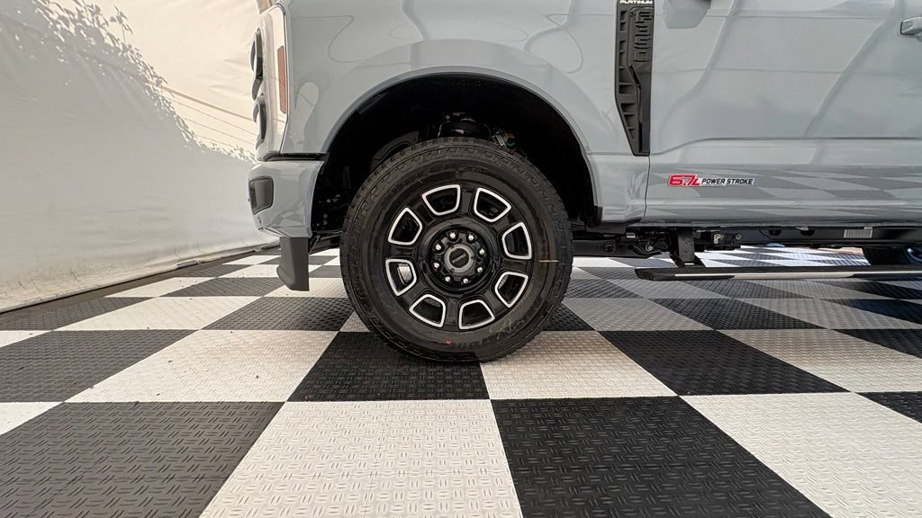 New 2026 Ford F350 Platinum AWD/4WD image 11