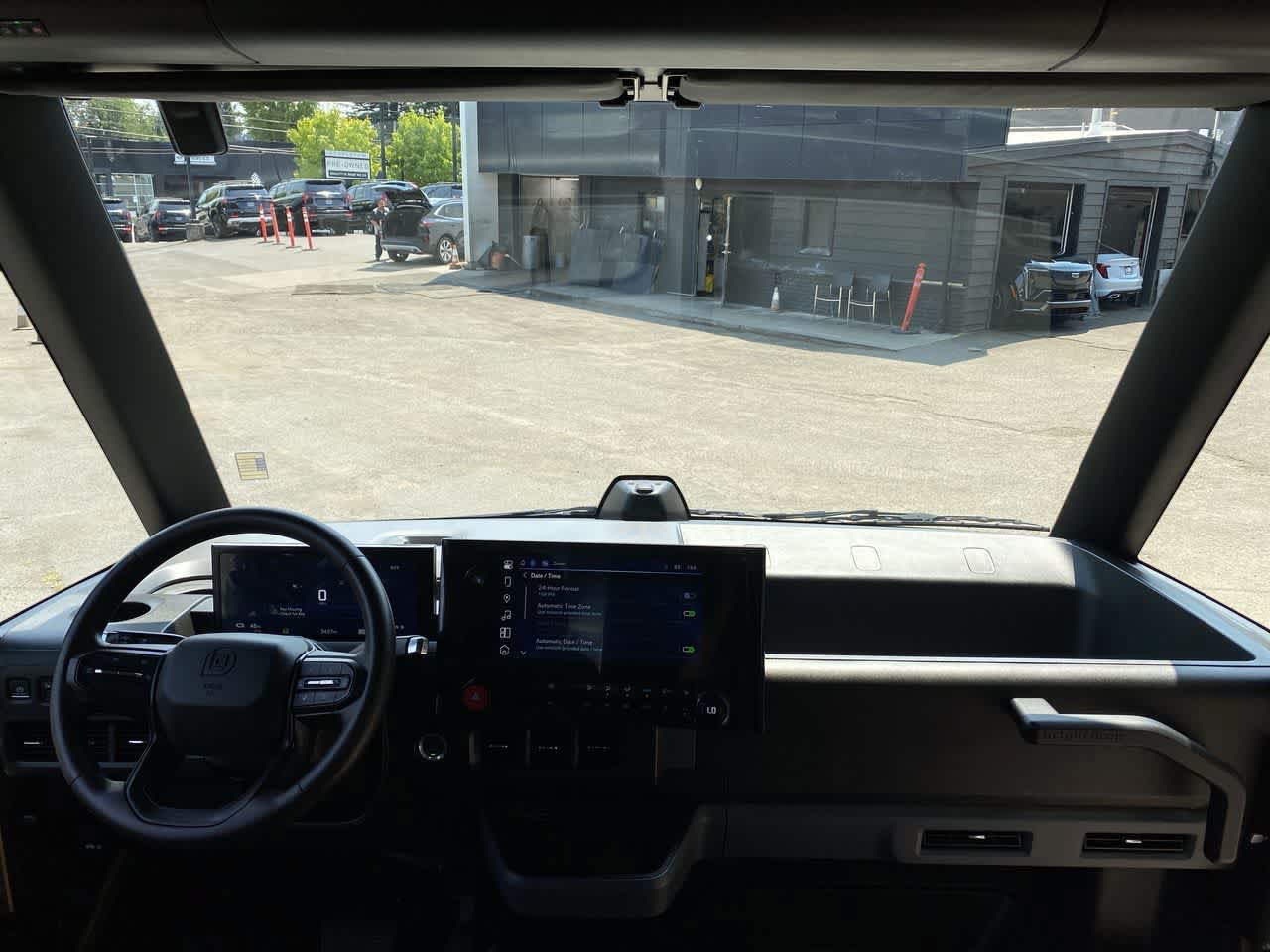 Used 2024 Chevrolet Brightdrop 600 w/ Commercial Equipment Package AWD/4WD image 11