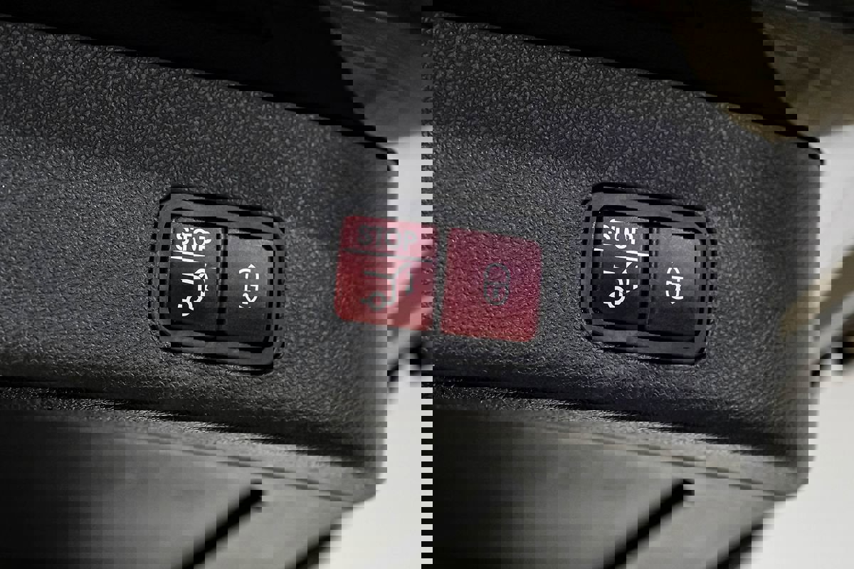 Used 2014 Mercedes-Benz GL 450 4MATIC image 48