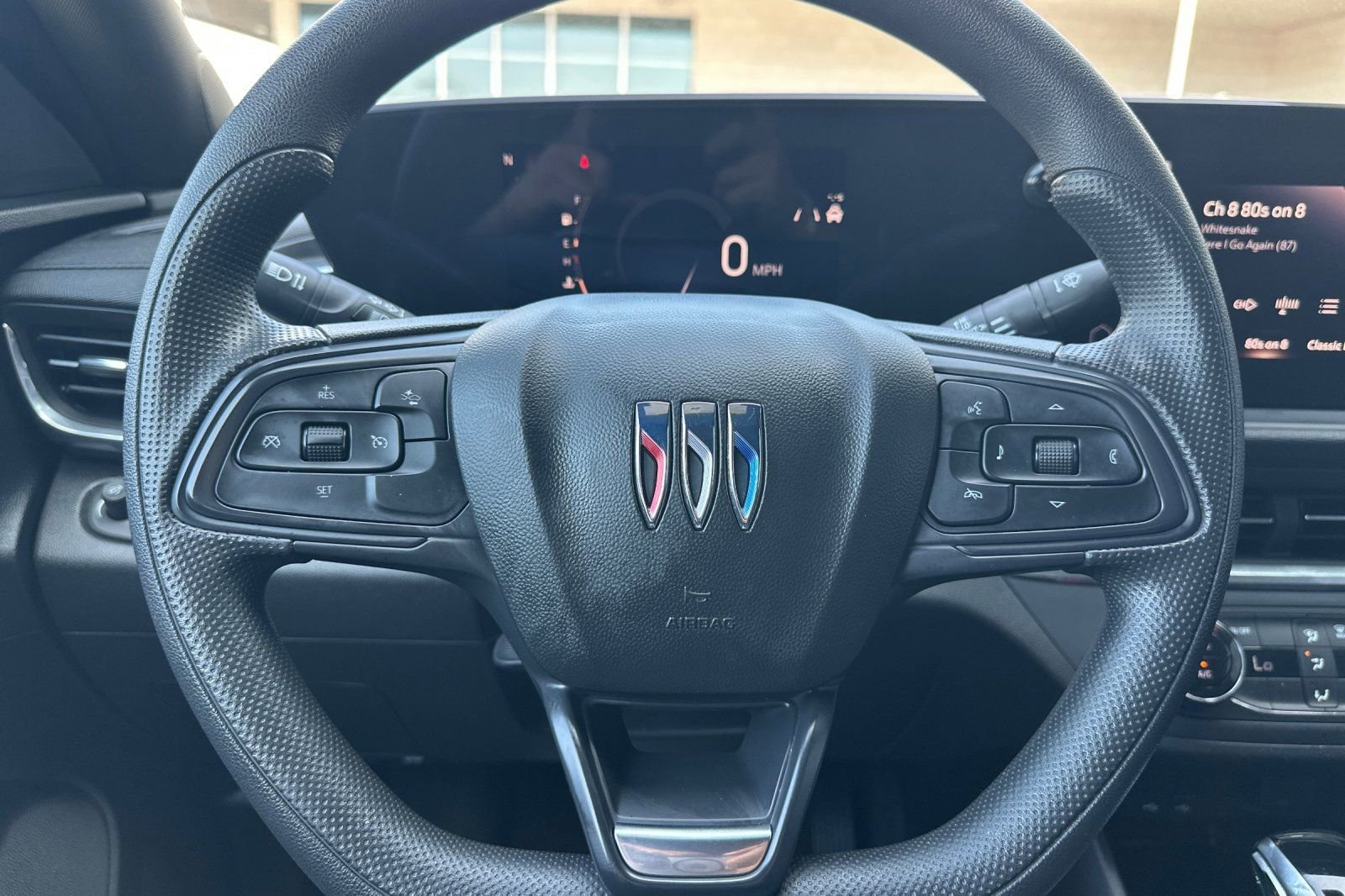 Certified 2024 Buick Envista Preferred image 30