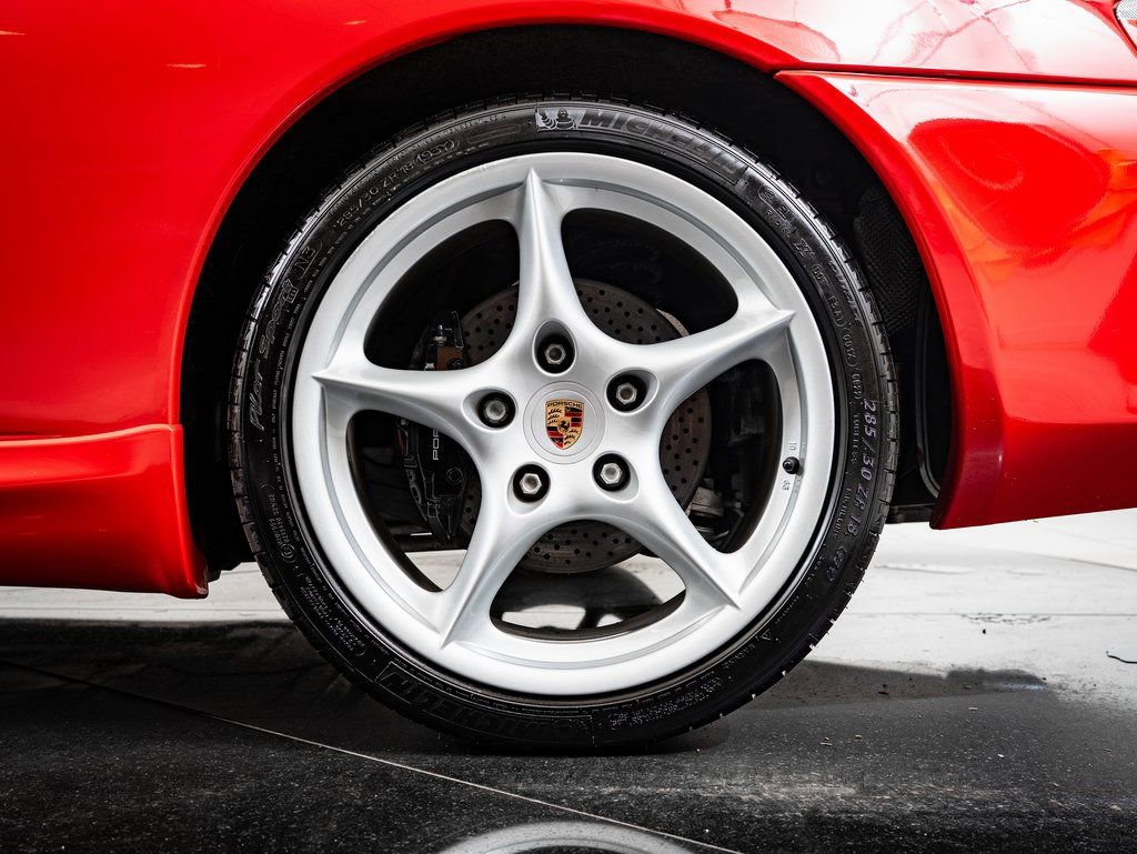 Used 2004 Porsche 911 Carrera image 11