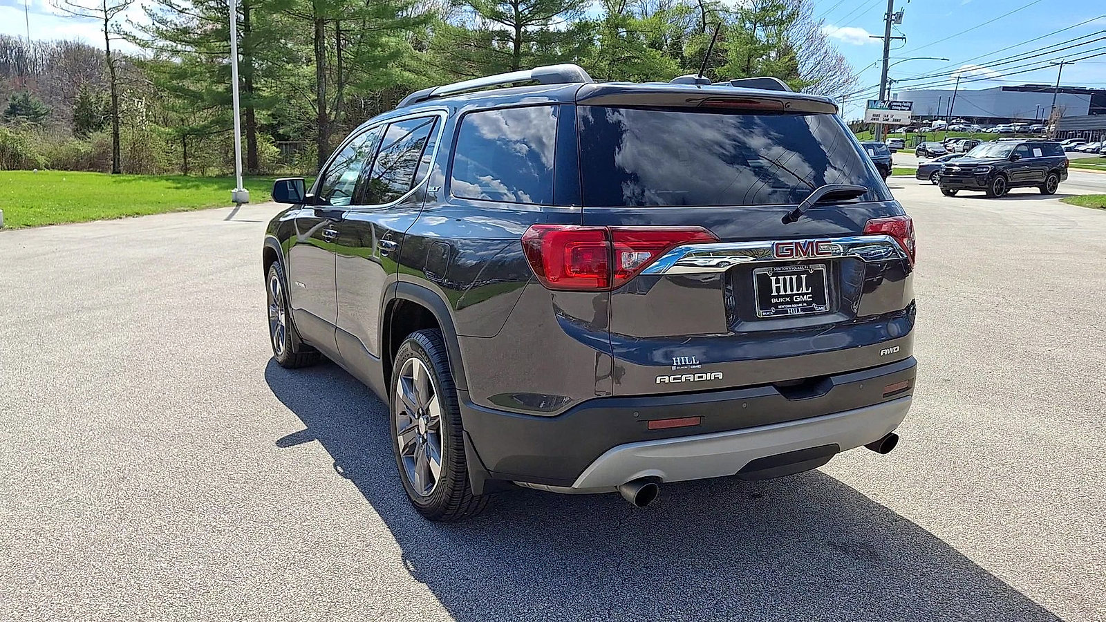 Certified 2019 GMC Acadia SLT w/ LPO, Floor Liner Package image 7