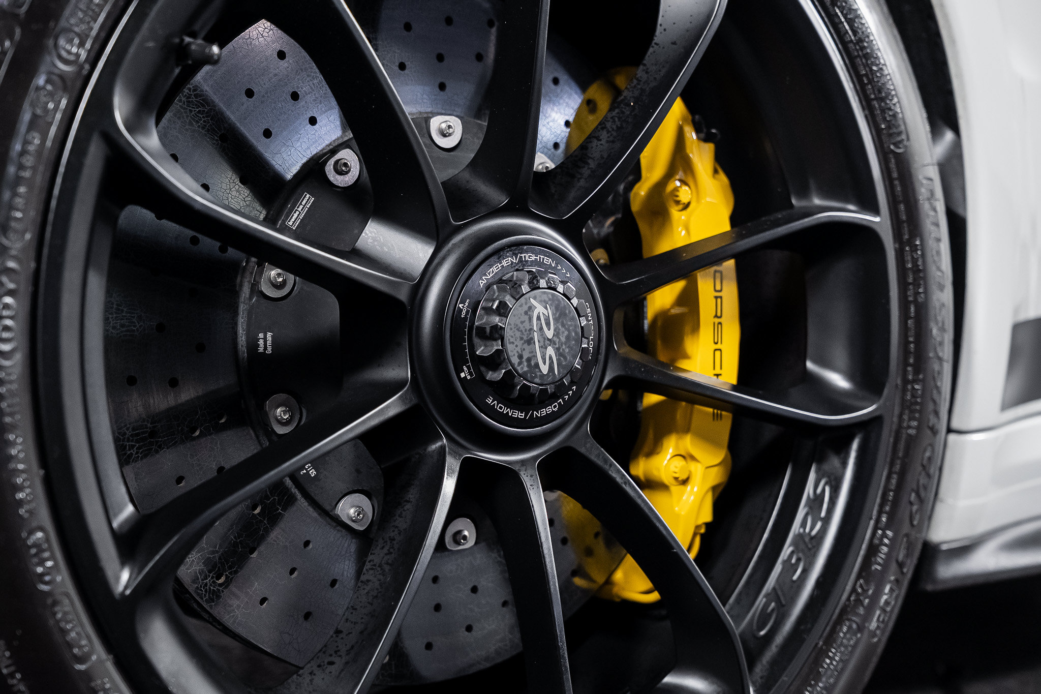 Used 2019 Porsche 911 GT3 RS RWD image 23