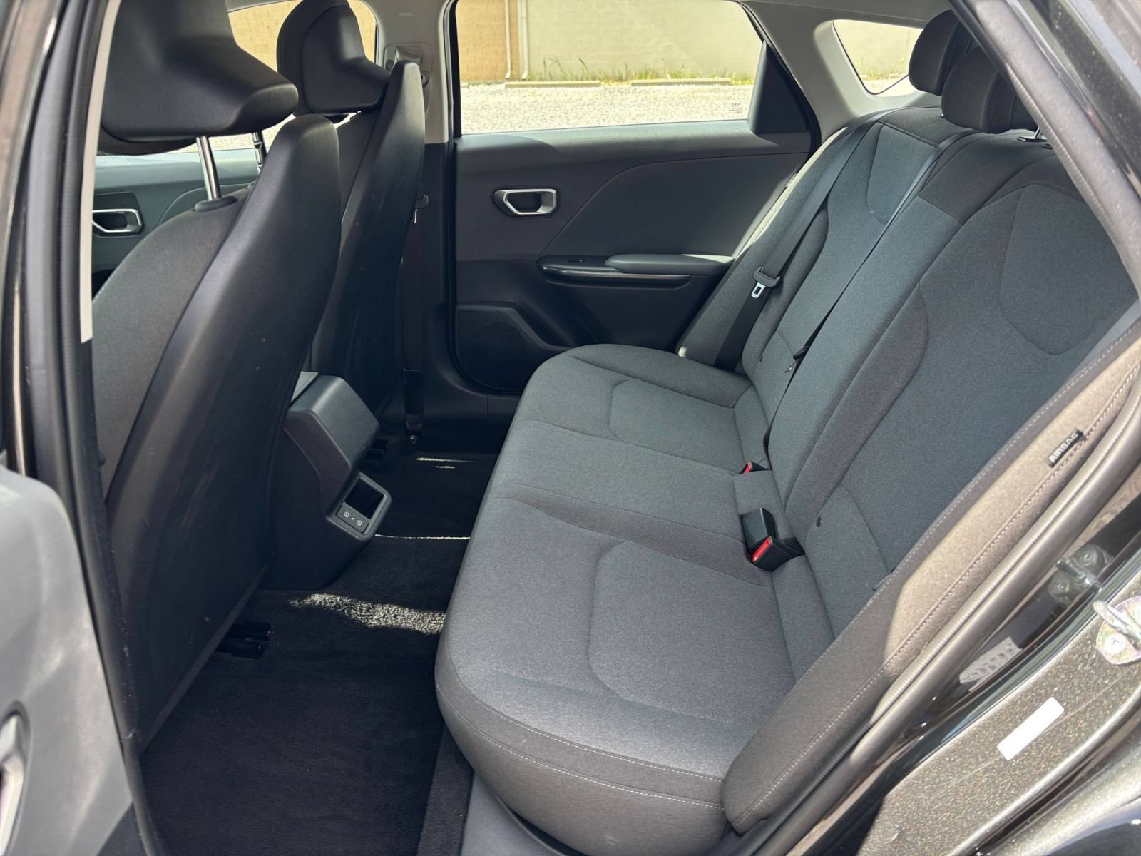 Used 2025 Kia K4 FWD image 25