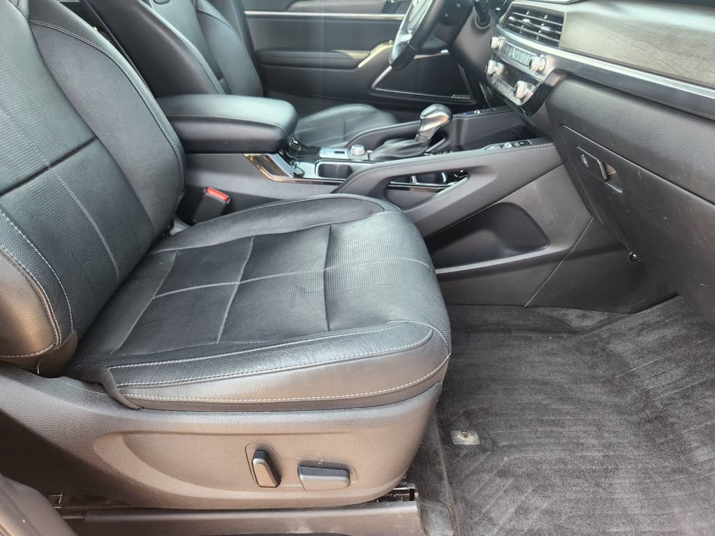 Used 2020 Kia Telluride SX w/ Towing Package AWD/4WD image 16
