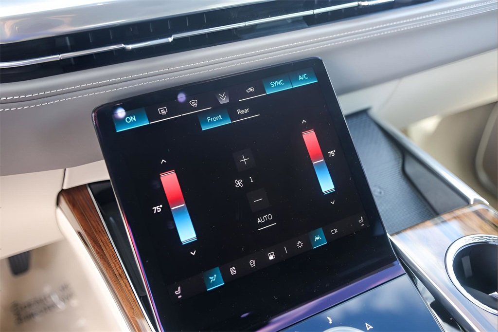 Certified 2025 Cadillac Escalade Sport Platinum image 18