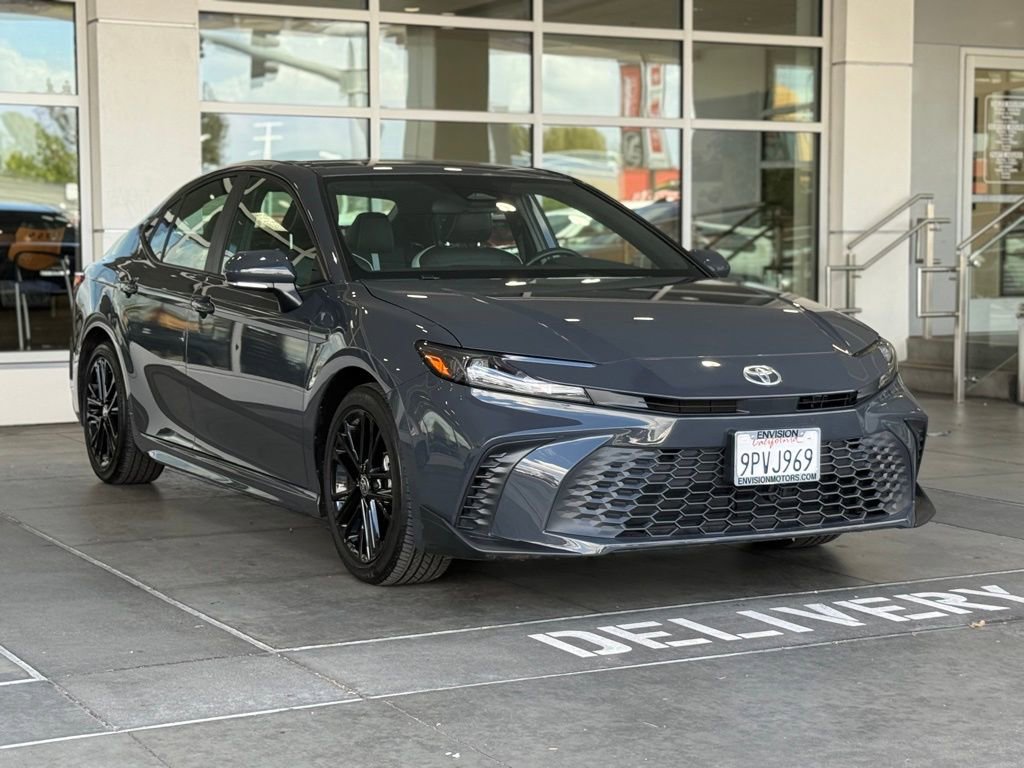 Certified 2025 Toyota Camry SE image 8