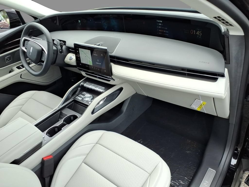 New 2026 Lincoln Nautilus Premier AWD/4WD image 12