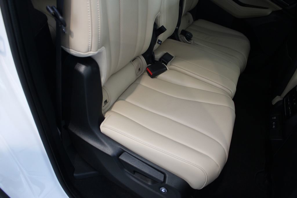 Used 2023 Acura MDX SH-AWD w/ Technology Package image 25