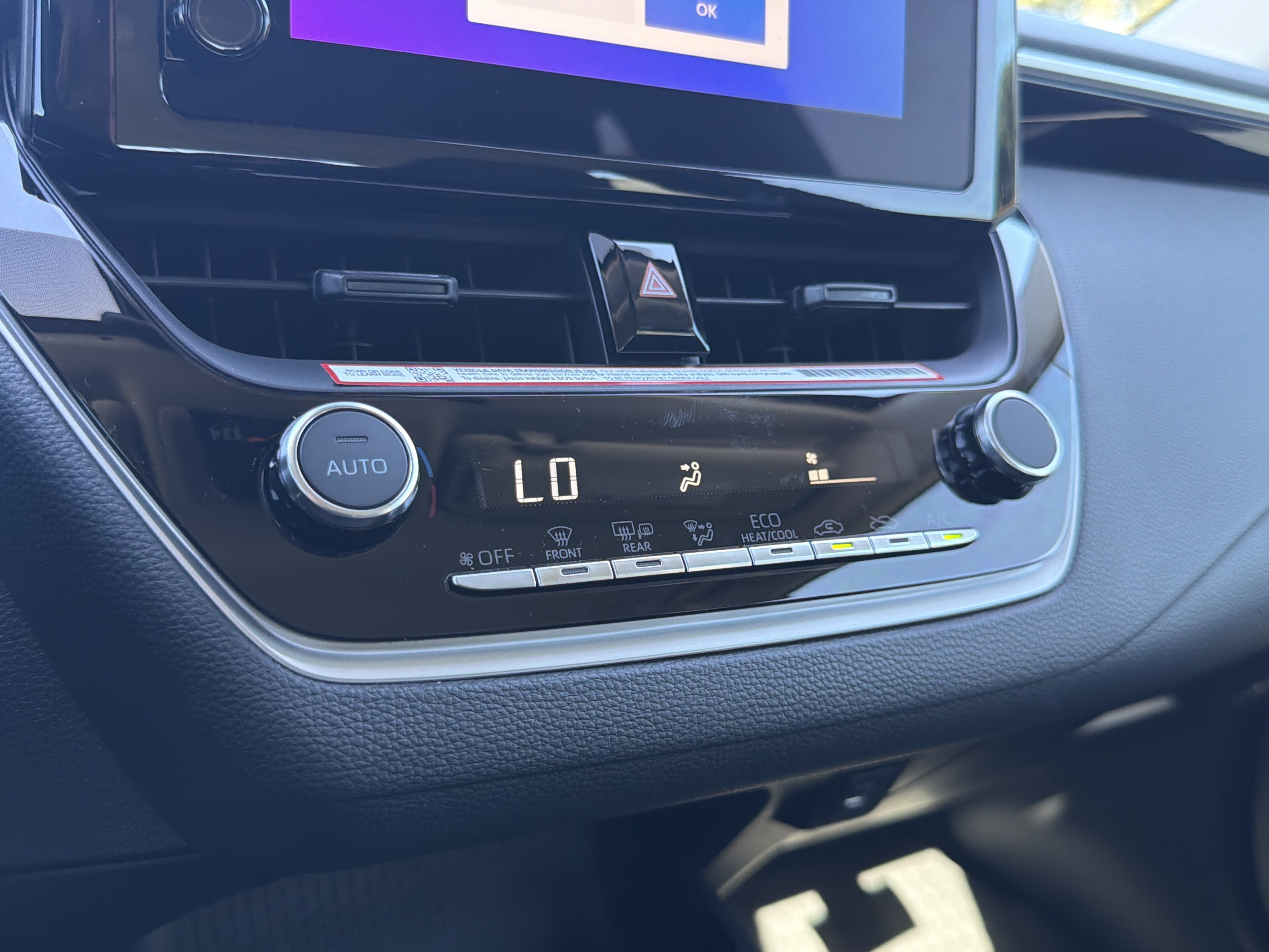 New 2027 Toyota Corolla LE FWD image 24