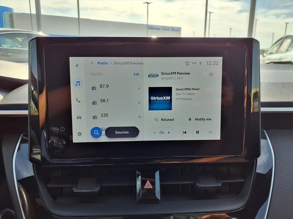 Used 2024 Toyota Corolla SE image 12