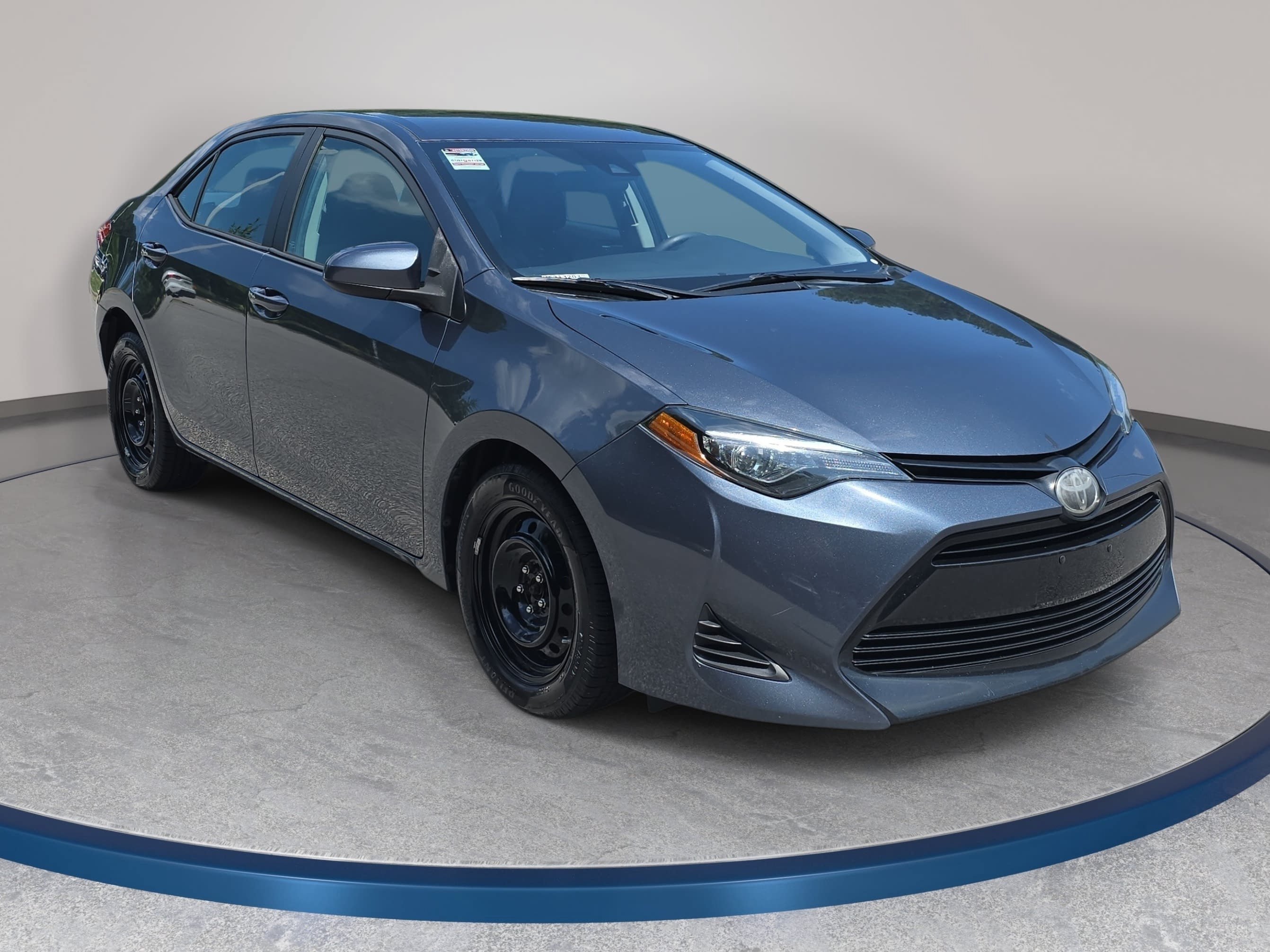 Used 2019 Toyota Corolla LE FWD image 3