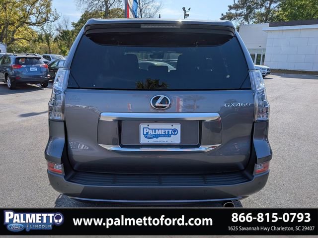 Used 2022 Lexus GX 460 Luxury w/ Accessory Package image 4