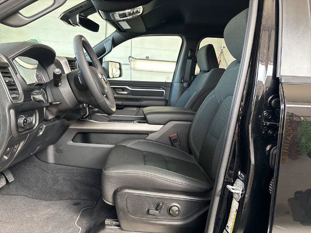 Used 2026 RAM 1500 Big Horn AWD/4WD image 16