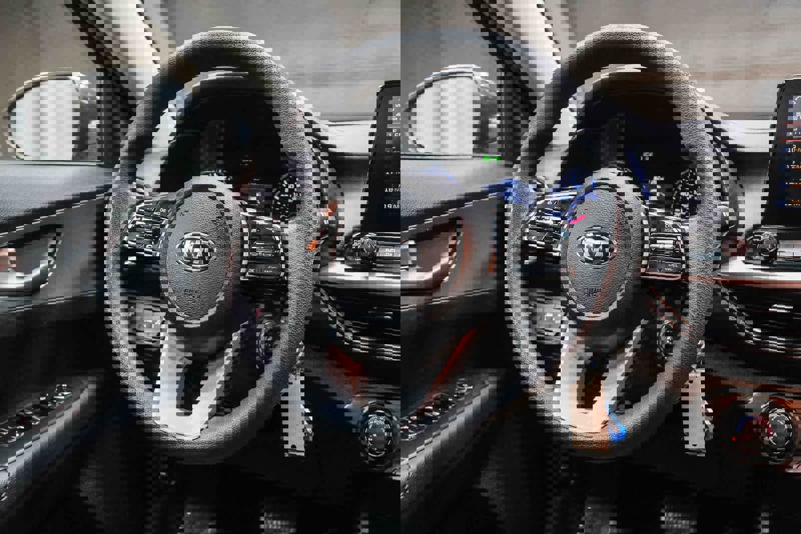 Used 2020 Kia Forte LXS FWD image 19