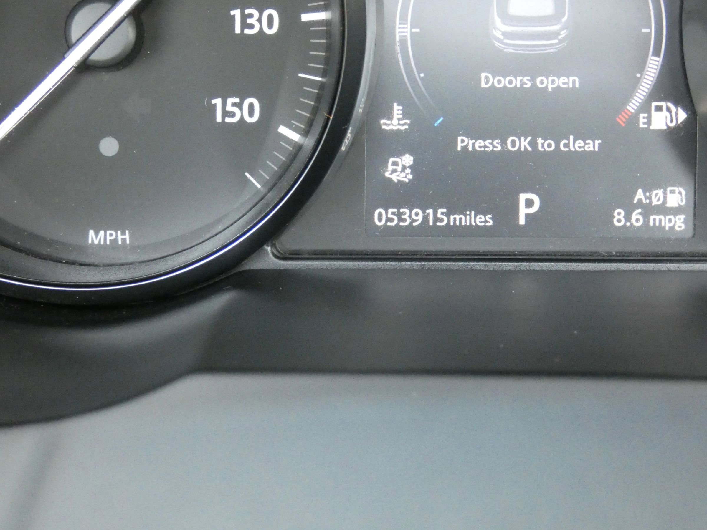 Used 2018 Land Rover Range Rover Evoque SE Dynamic image 57