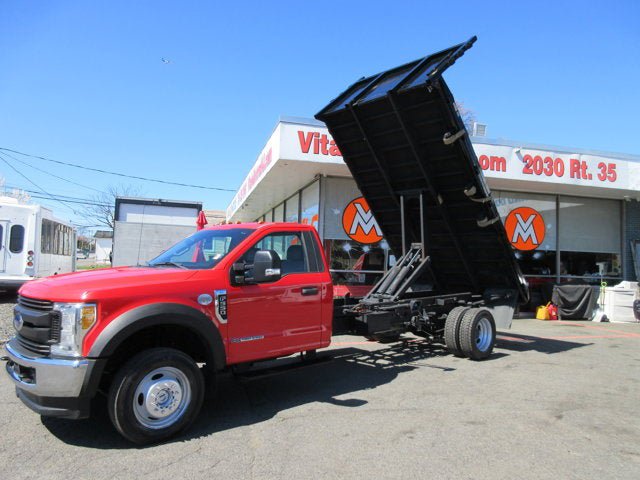 Used 2017 Ford F550 4x4 Regular Cab Super Duty image 3