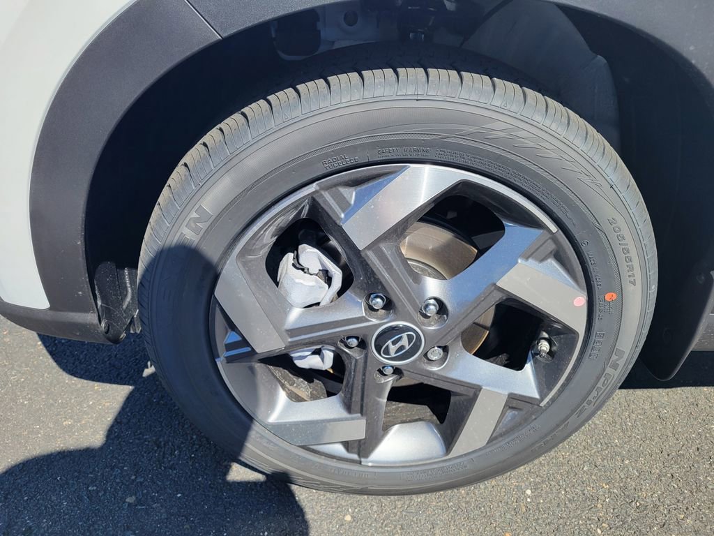 New 2025 Hyundai Venue SEL image 10