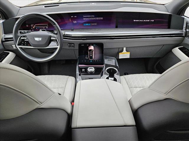 New 2025 Cadillac Escalade IQ Sport 1 w/ Smart Trailering package image 16